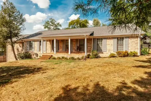 210 Tippett Hollow Ct, Franklin, TN 37067