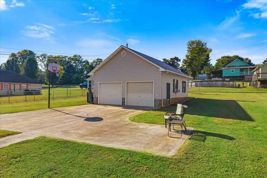 3354 Highway 11 S, Riceville, TN 37370 - #2