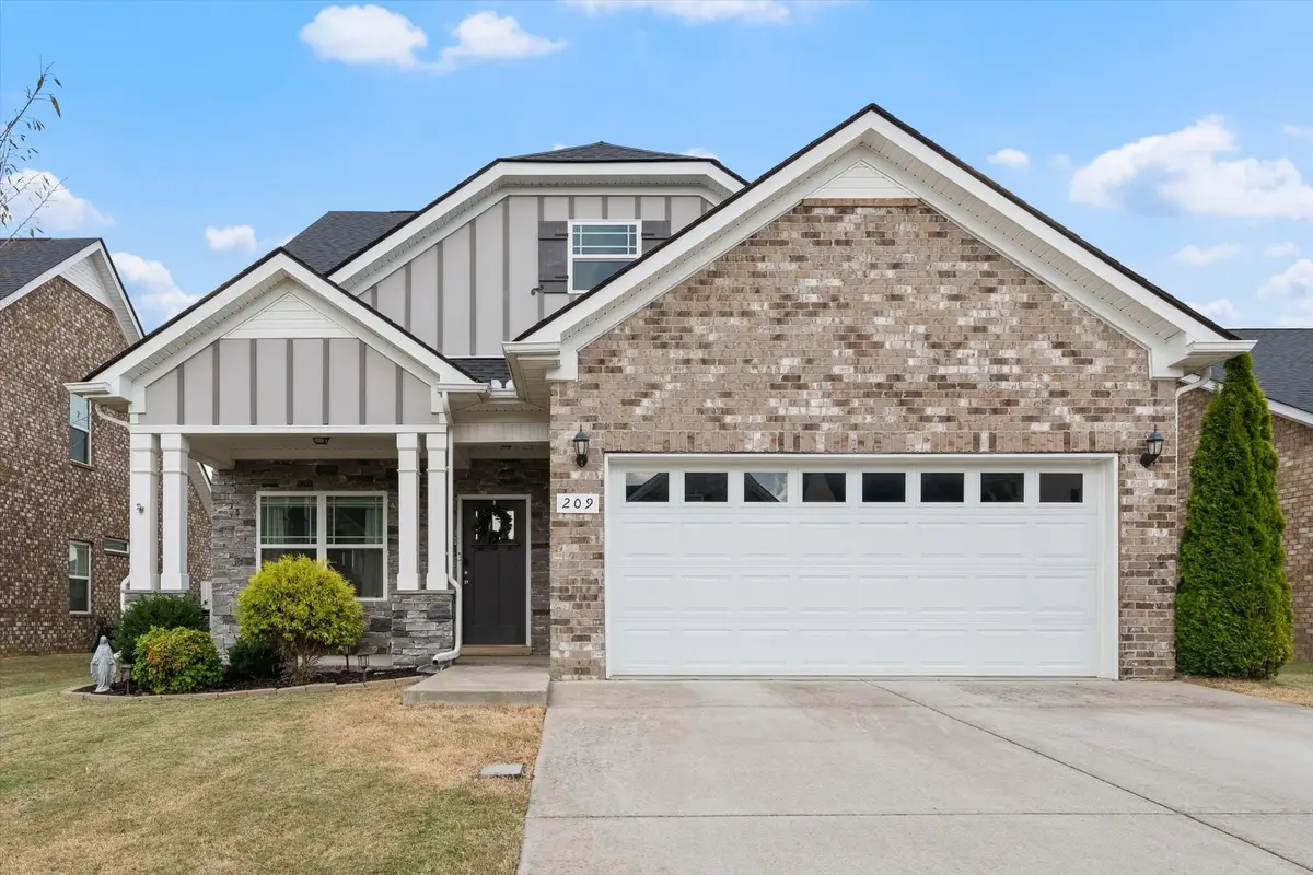 209 Thorpe Dr, Spring Hill, TN 37174 - #1