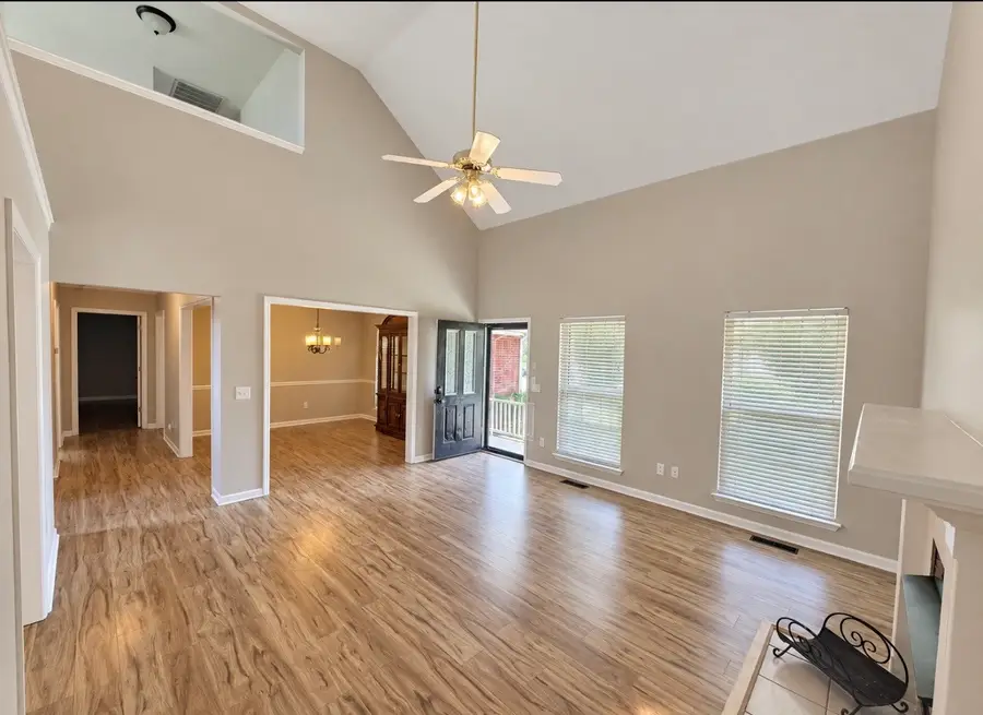 1818 Bridget Dr, Murfreesboro, TN 37129 - #2