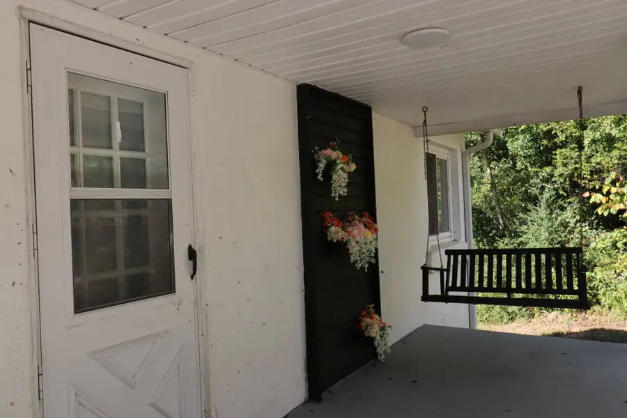 8294 Lawrenceburg Hwy, Mount Pleasant, TN 38474 - #3