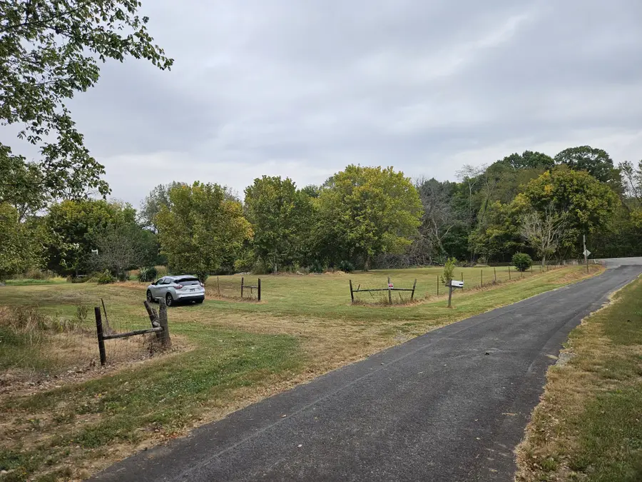 5570 Jr Jones Rd, Cedar Hill, TN 37032 - #3
