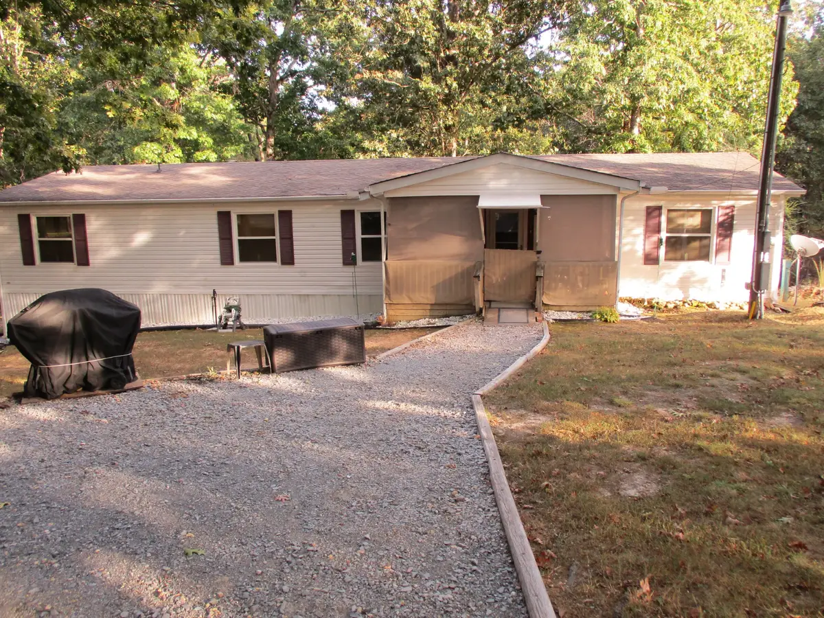 2806 High Ridge Dr, Nunnelly, TN 37137 - #1