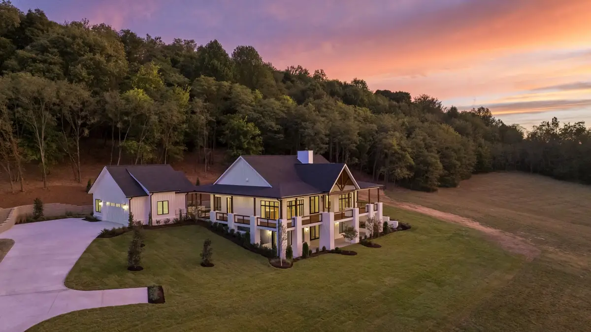 1907 Sedberry Rd, Thompsons Station, TN 37179 - #1
