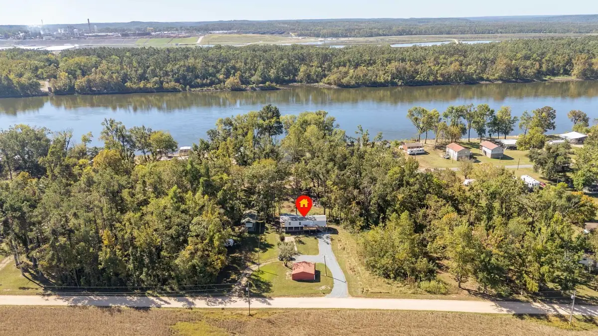 285 Bellis Rd, Savannah, TN 38372 - #1