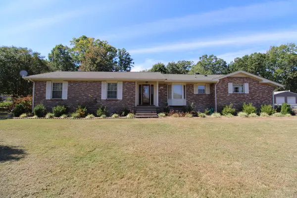 1405 Flippin Dr, Lafayette, TN 37083