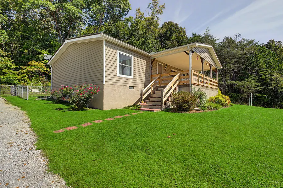 218 Waldo Rd, Rockwood, TN 37854 - #3