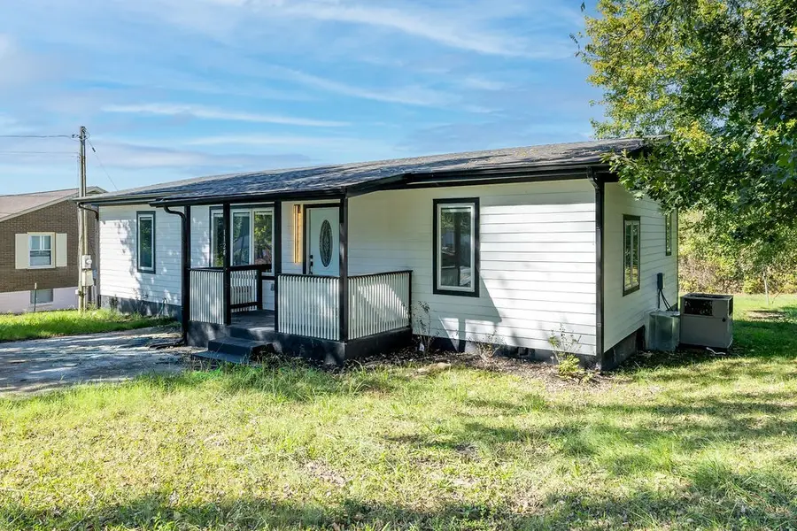 1124 Apple St, Lewisburg, TN 37091 - #3