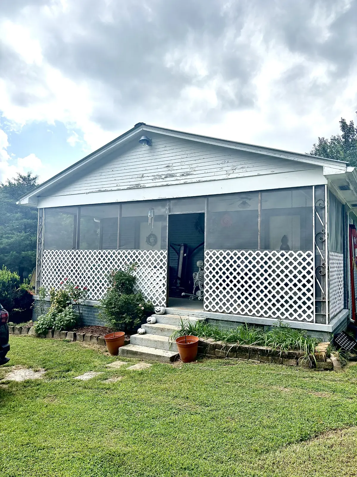 985 Ccc Rd, Mc Ewen, TN 37101 - #1