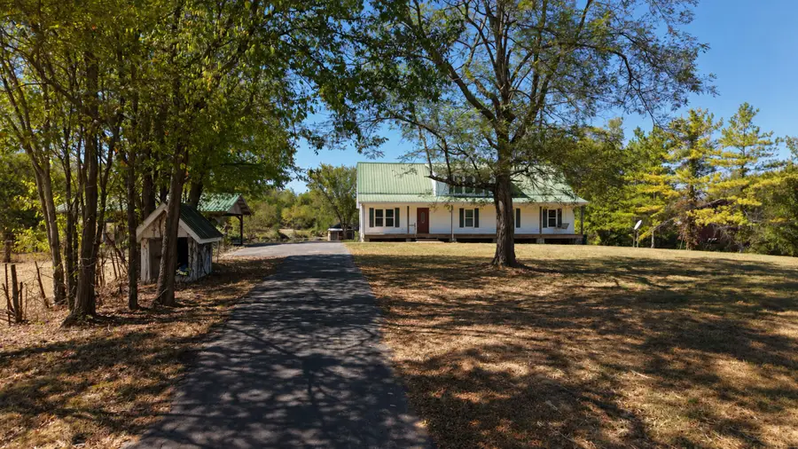 9010 Highway 269 Bell Buckle Rd, Christiana, TN 37037 - #2