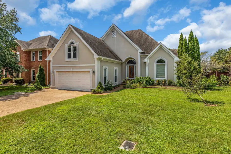 392 Forrest Park Cir, Franklin, TN 37064 - #3