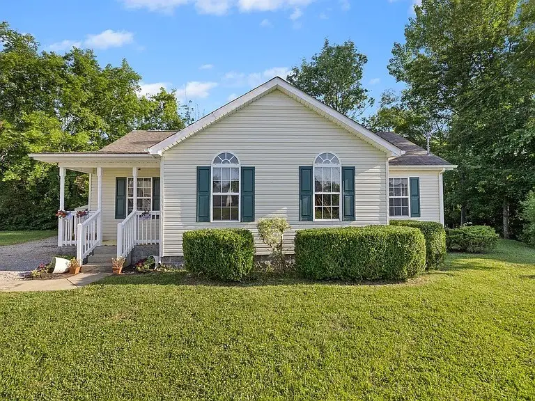 111 Daytona Ln, Shelbyville, TN 37160 - #2
