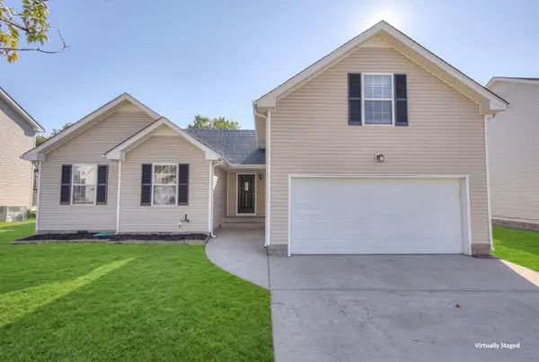 3697 S Naples Ct, Clarksville, TN 37040