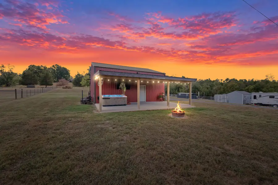 336 Clyde Wix Rd, Westmoreland, TN 37186 - #2