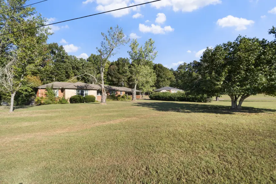 1429 Highway 100, Centerville, TN 37033 - #2