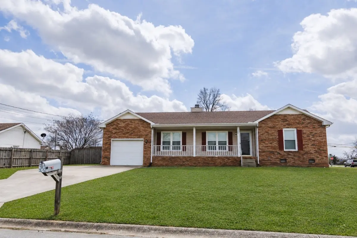 1000 Monica Dr, Clarksville, TN 37042 - #1