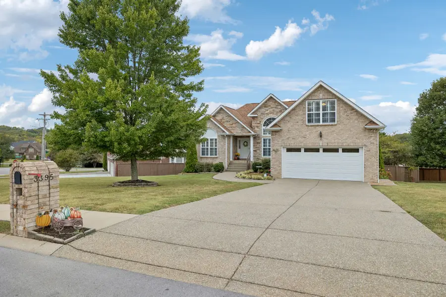 3395 Nina Cir, Lebanon, TN 37087 - #2