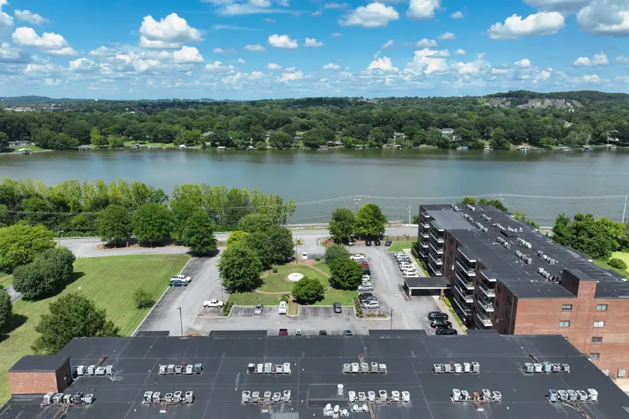 200 Sanders Ferry Rd #1210, Hendersonville, TN 37075 - #2