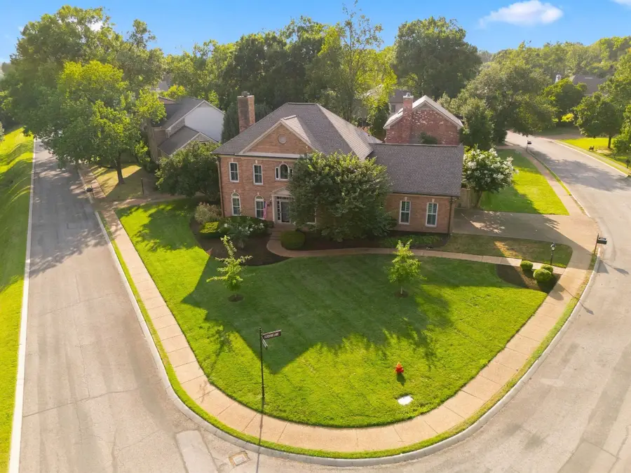 601 Dorshire Ln, Nashville, TN 37221 - #3