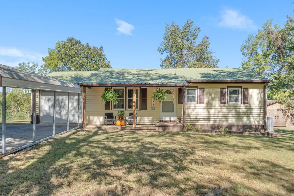 3125 Green Hill Dr, Centerville, TN 37033 - #1