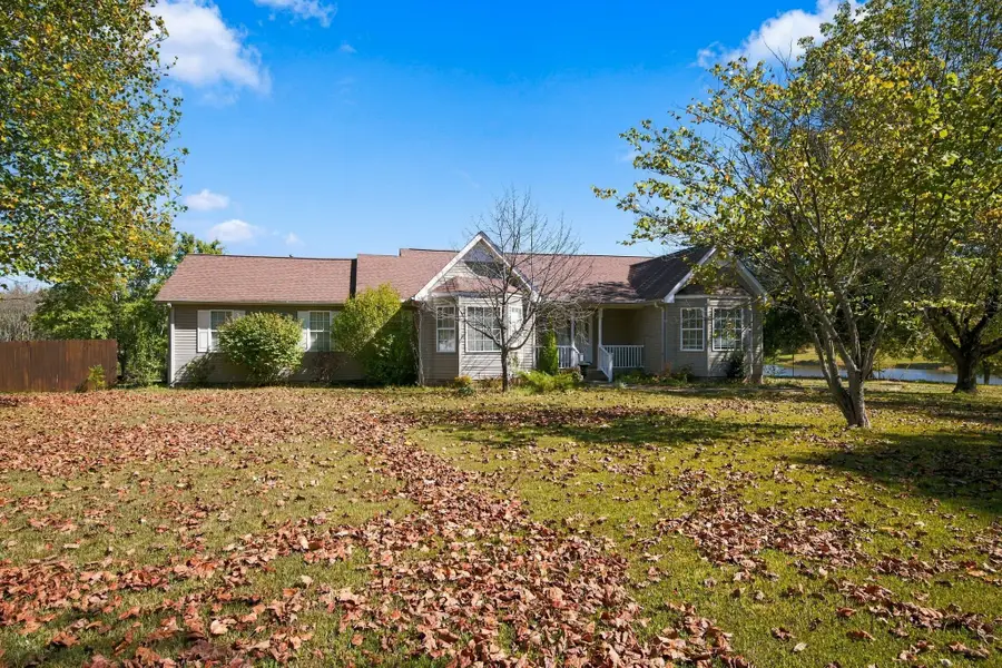 2288 Old Blacktop Rd, Mc Ewen, TN 37101 - #3