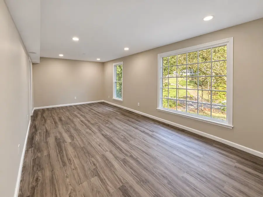 1009 Harpeth Valley Ct, Nashville, TN 37221 - #3