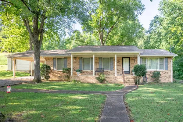 76 Shoally Branch Rd, Leoma, TN 38468