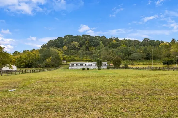 8639 King Hollow Road, Mount Pleasant, TN 38474