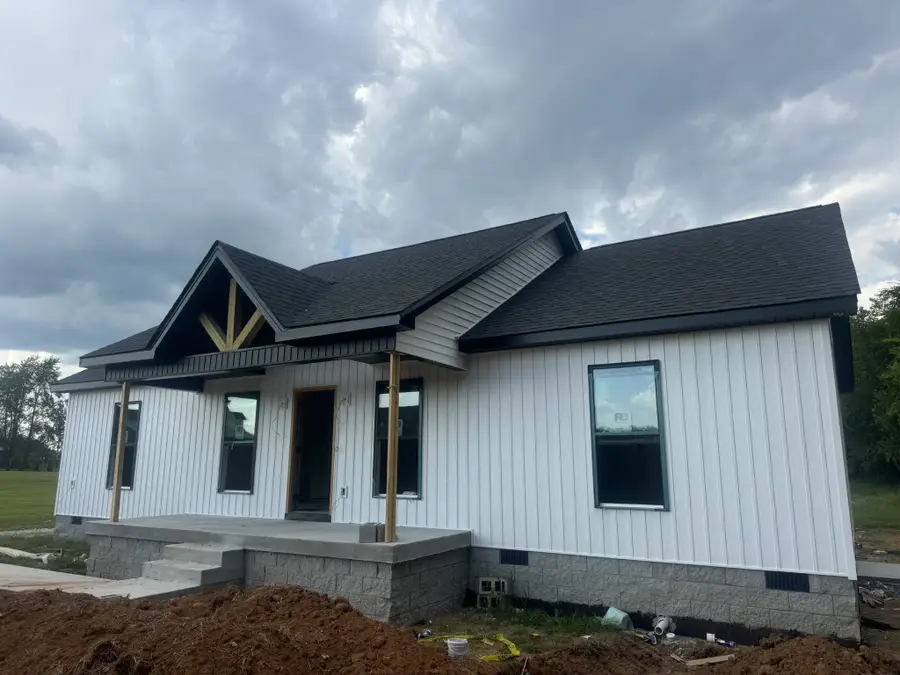 2114 Laws Hill Cir, Lewisburg, TN 37091 - #2