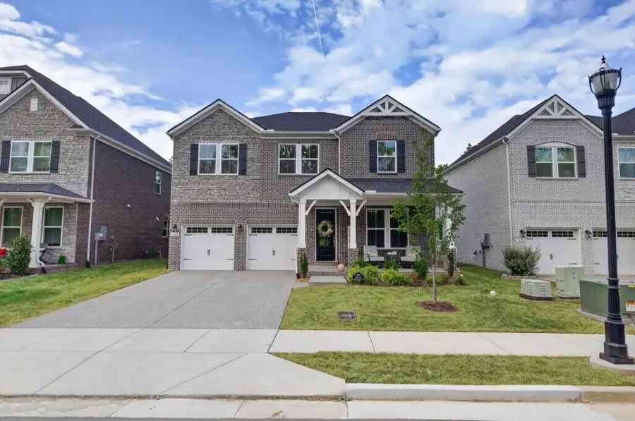 3660 Pierside Dr, Hermitage, TN 37076 - #3
