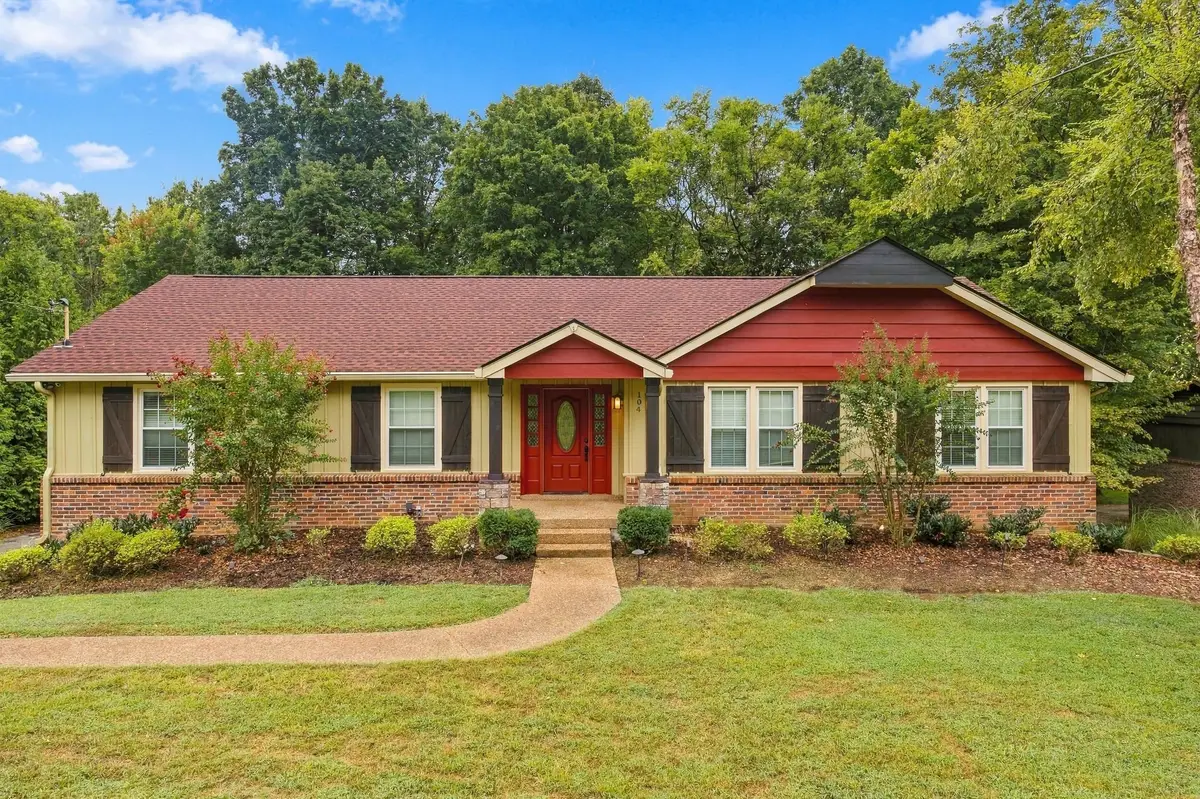 104 Trout Valley Dr, Hendersonville, TN 37075 - #1