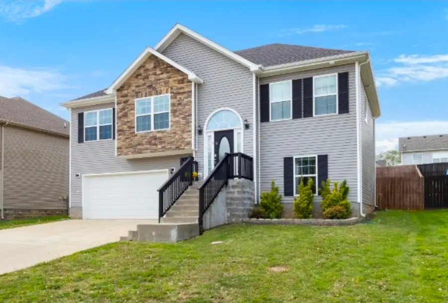 1391 Freedom Dr, Clarksville, TN 37042 - #2