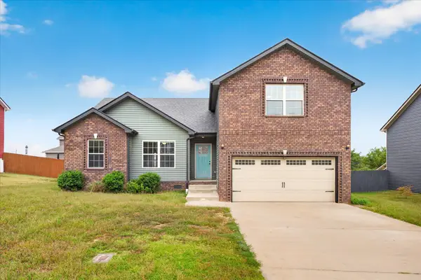 2361 Danbury Dr, Clarksville, TN 37042