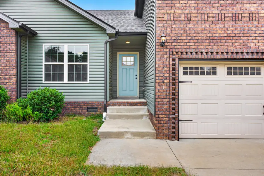 2361 Danbury Dr, Clarksville, TN 37042 - #3