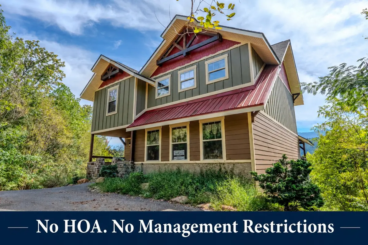 302 Pinnacle Dr, Gatlinburg, TN 37738 - #1