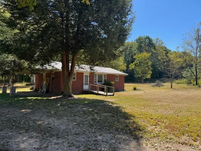 703 Highway 100 W, Centerville, TN 37033 - #1