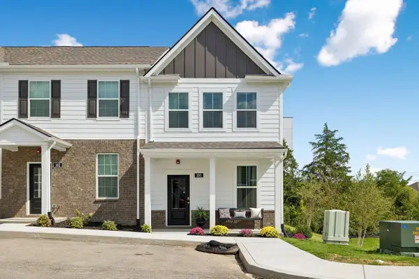 108 Dry Canyon, La Vergne, TN 37086