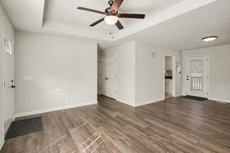 147 Greystone Dr, Springfield, TN 37172 - #3