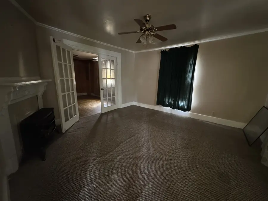 1831 S Main St, Columbia, TN 38401 - #3