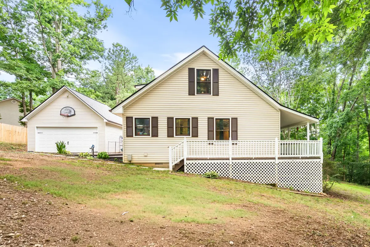 277 Tracy St, Blairsville, GA 30512 - #1