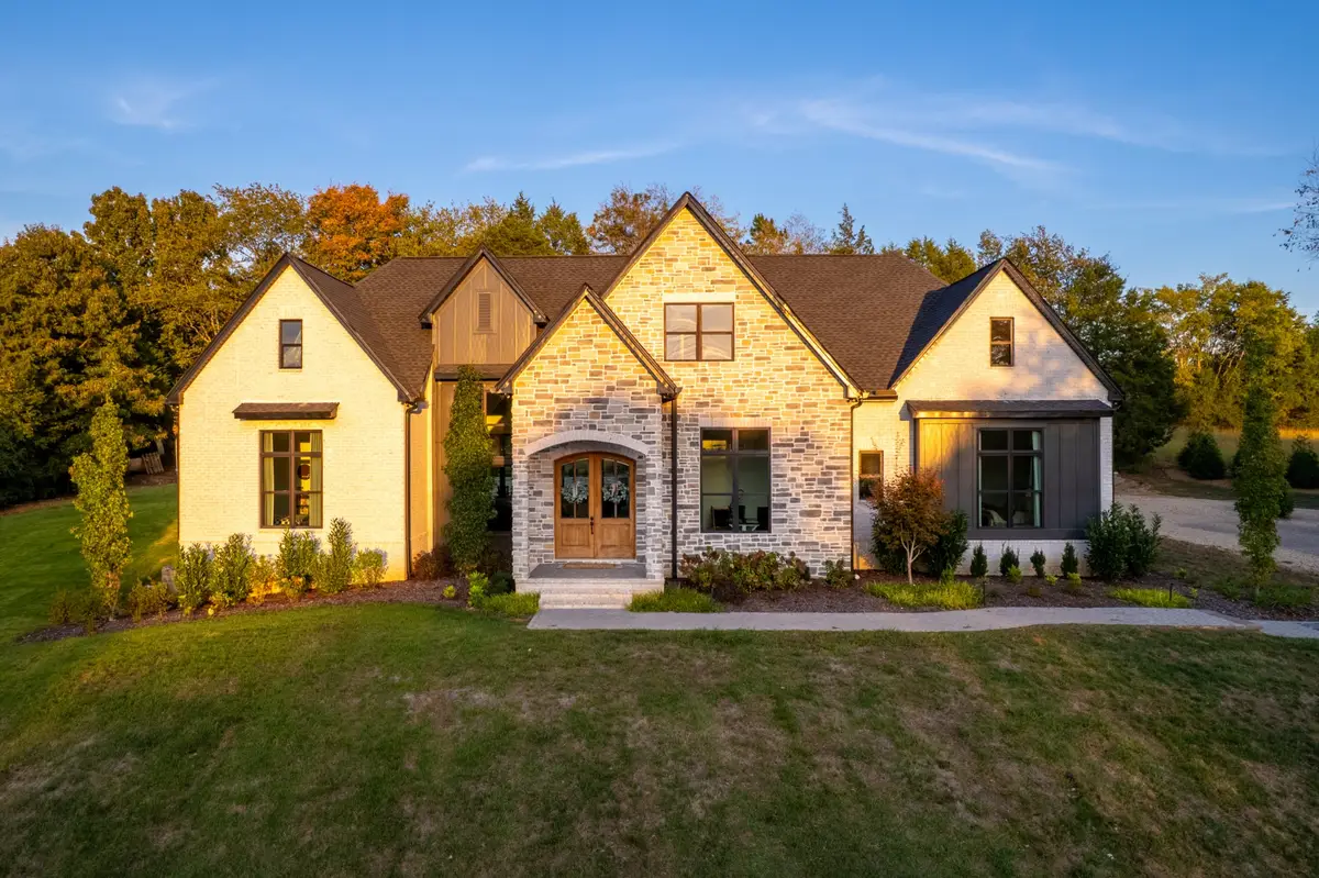 3498 Hwy 47 E, Burns, TN 37029 - #1