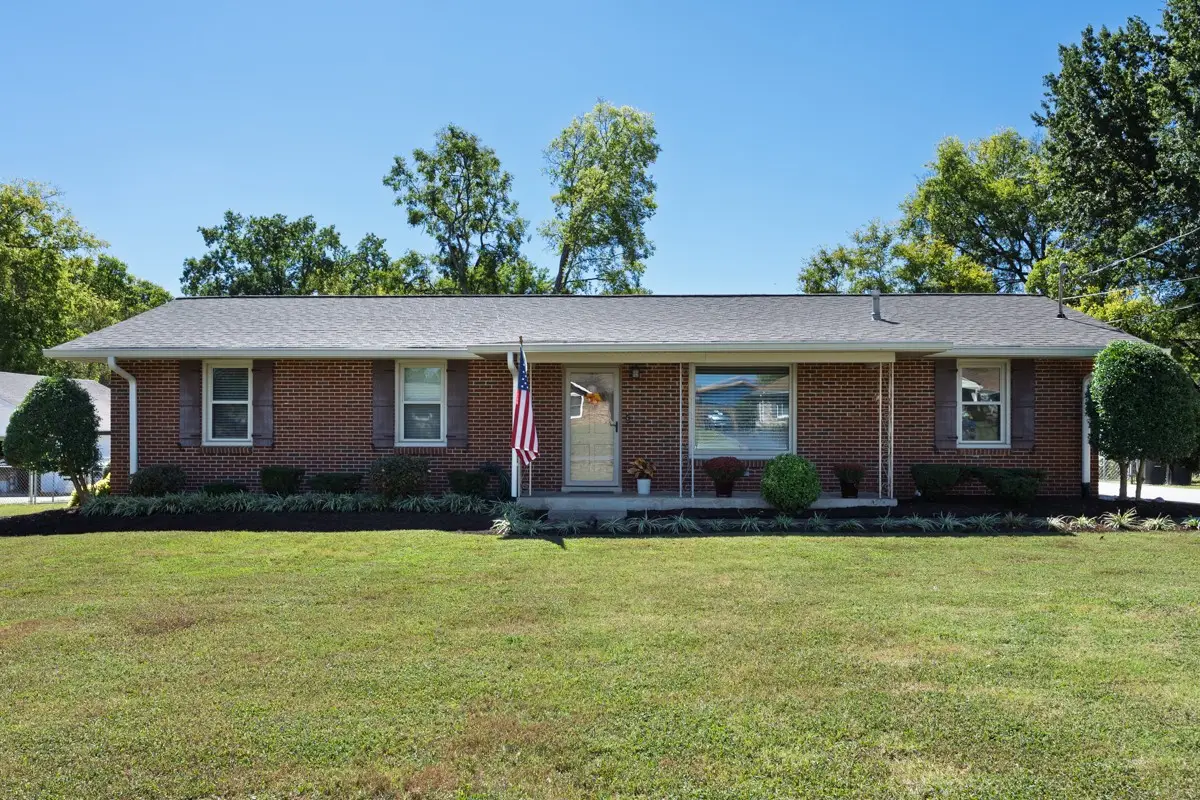 114 Woodyside Dr, Hendersonville, TN 37075 - #1