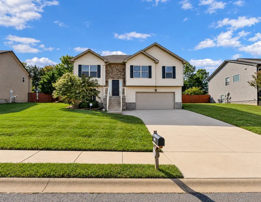 1132 Freedom Dr, Clarksville, TN 37042 - #2