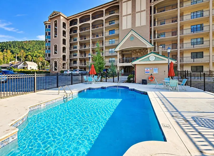 210 Roaring Fork Ext #404, Gatlinburg, TN 37738 - #3