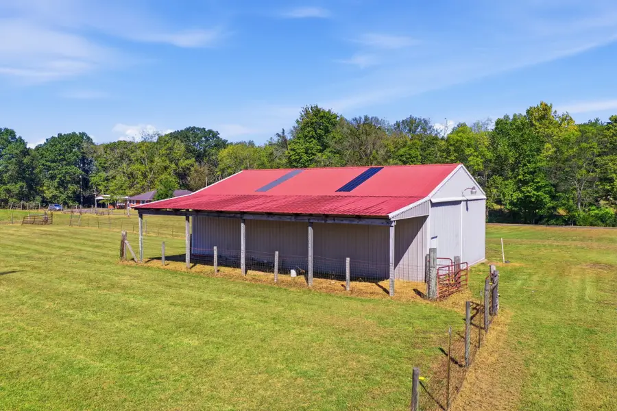 5554 Stacy Springs Rd, Springfield, TN 37172 - #3