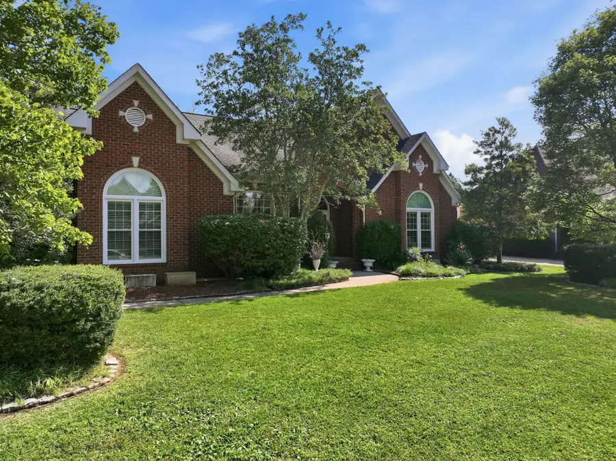 2914 Saint Johns Dr, Murfreesboro, TN 37129 - #3