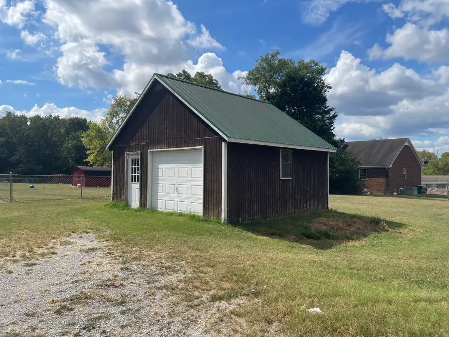 1260 Verona Caney Ave, Lewisburg, TN 37091 - #2