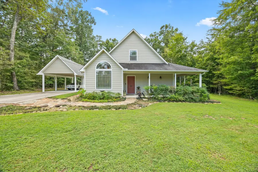 159 Honeysuckle Rd, Pikeville, TN 37367 - #2
