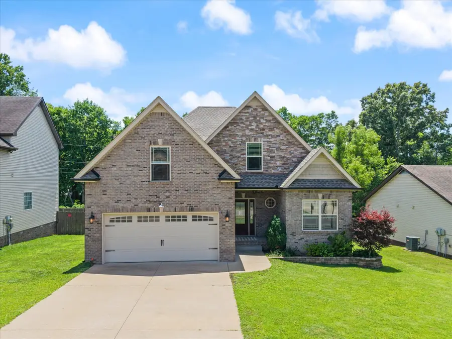 1496 Amberley Dr, Clarksville, TN 37043 - #2