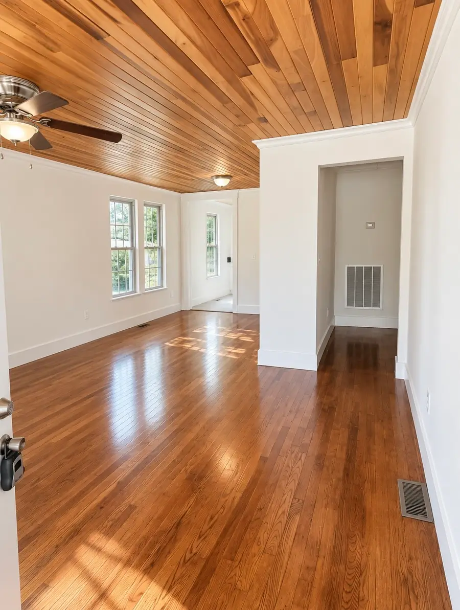 202 Sylvis St, Dickson, TN 37055 - #2